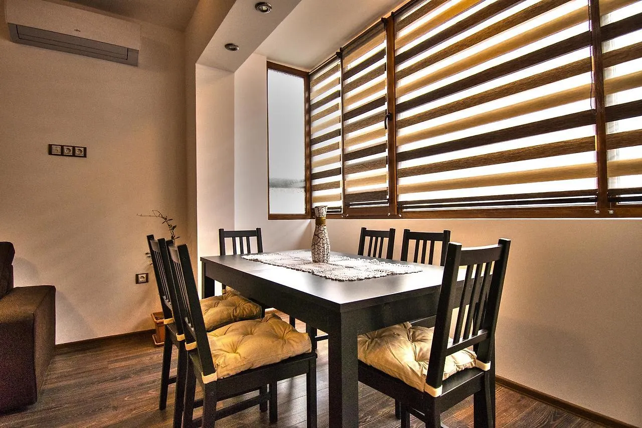 Travellino Serviced Apartments Burgas